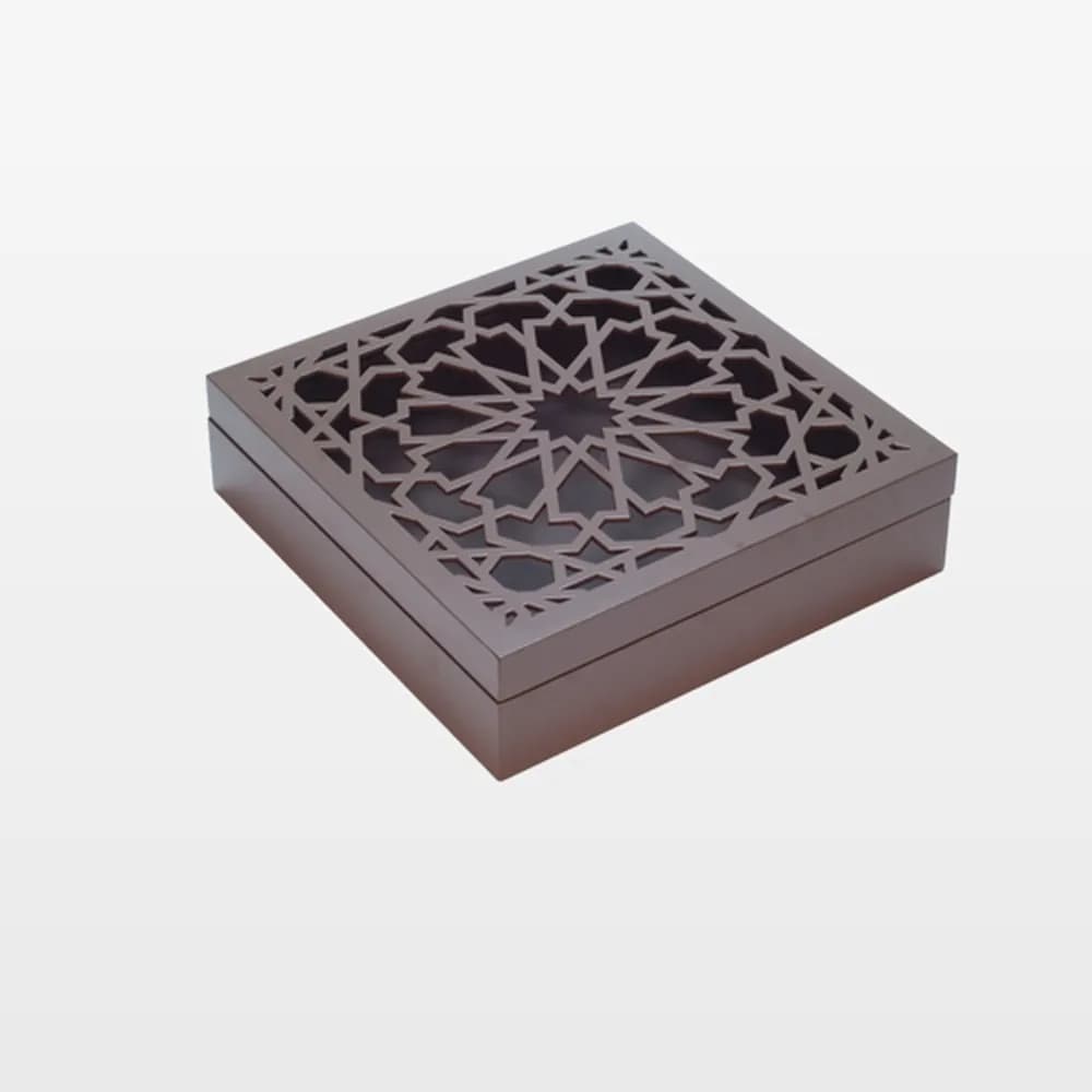 جعبه MDF مربعی قهوه‌ای با درب مشبک برش لیزری طرح گره